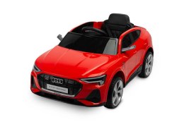 ND33_TOYZ-71572 POJAZD NA AKUMULATOR AUDI ETRON SPORTBACK RED