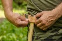 NEO TOPOREK BUSHCRAFTOWY W FUTERALE 400G